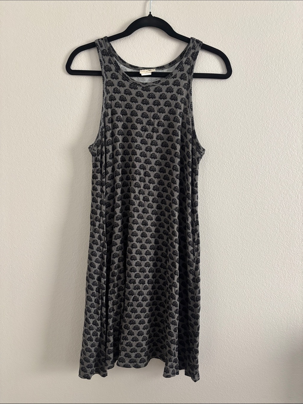 NATURAL LIFE Gray Patterned Sleeveless Mini Dress